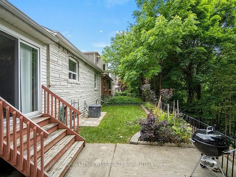 22 Beaucourt Rd — Photo 29