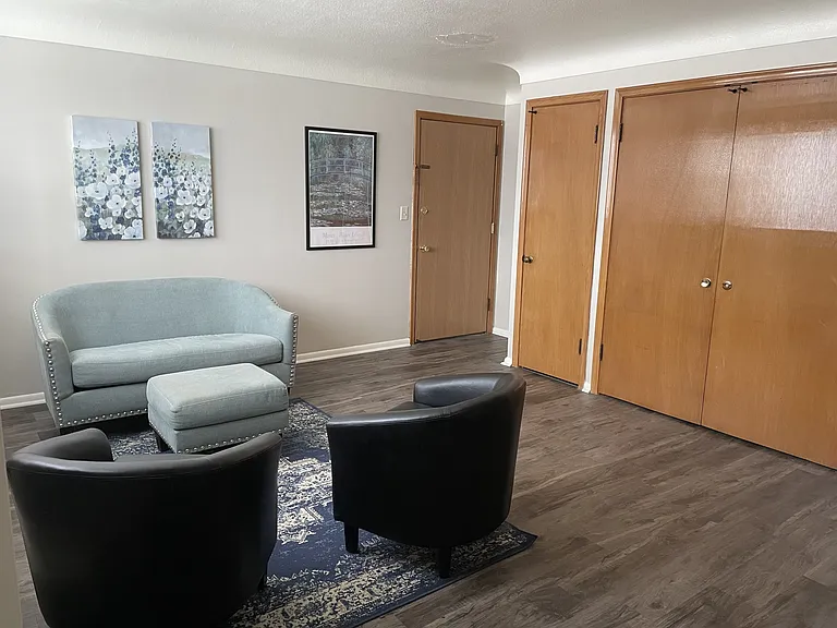 Dunlap Apartments — Photo 28