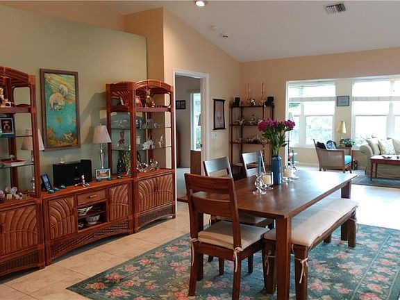 5th image of 1813 Ashley Dr
