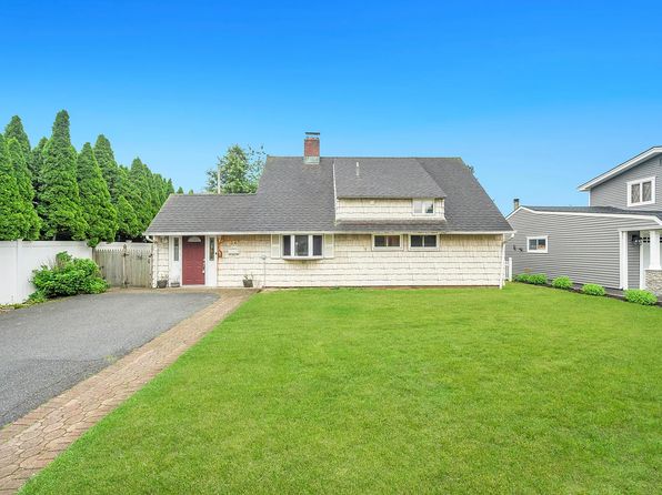 36 Winter Ln