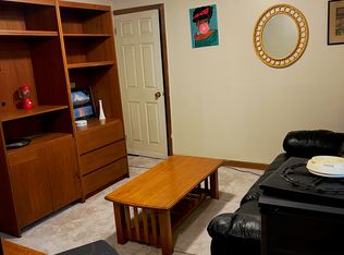 11 Burr Rd, Bloomfield, CT 06002