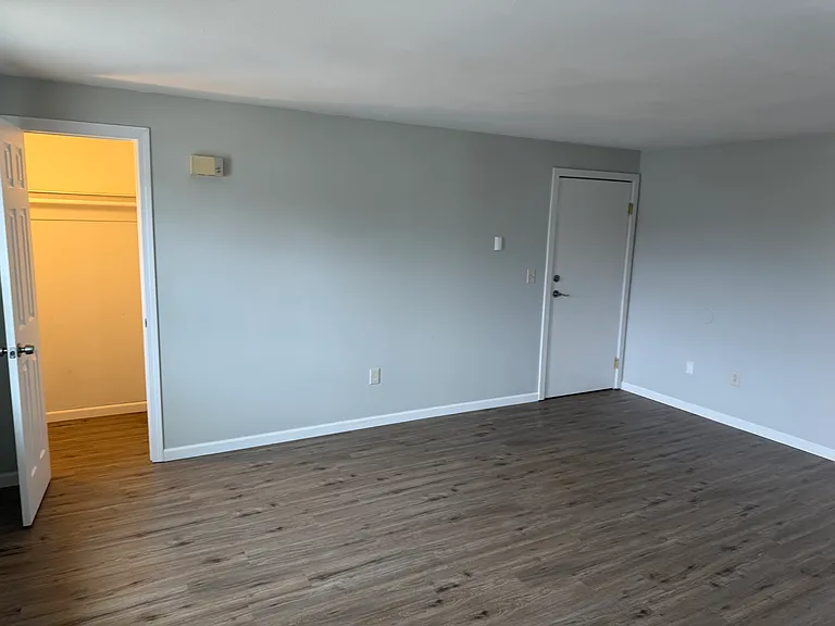 262 Jefferson Ave #2 — Photo 1