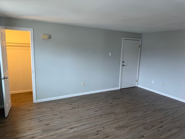 262 Jefferson Ave #2