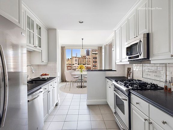 3rd image of 308 E 72nd St Unit 14CD