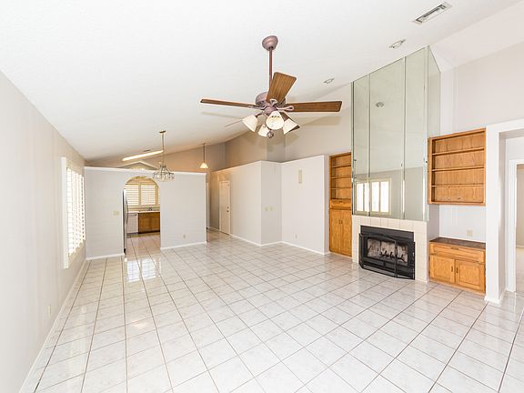 3rd image of 248 S Rush Cir W