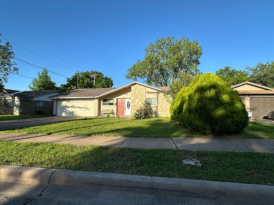 1st image of 3004 Sun Valley St