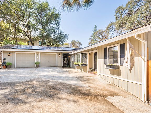 2nd image of 11408 Madrone Ct