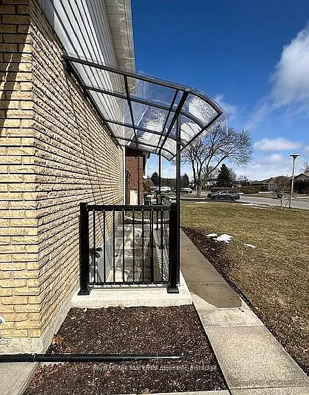 1 Esplanade Rd — Photo 3