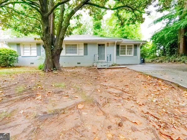 2330 Headland Dr, East Pt, GA 30344