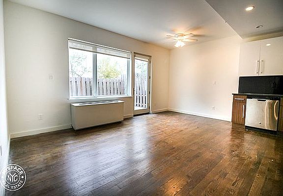 4th image of 1209 Dekalb Ave APT 105