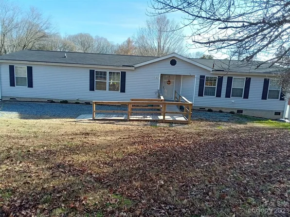 53 Morgan View Dr, Mills River, NC 28759