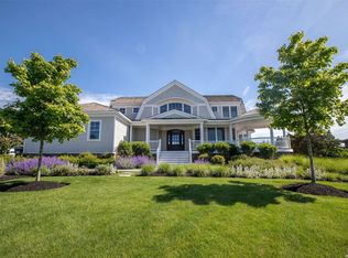 53 Sunset Ave, East Quogue, NY 11942