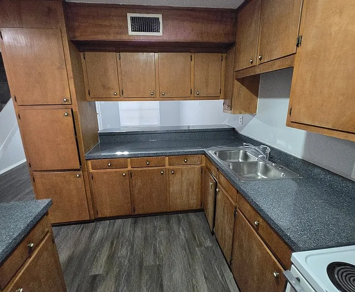 120 Barrett Dr #3 — Photo 13