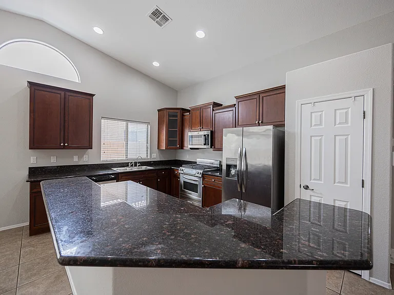 21683 N Greenland Park Dr — Photo 7