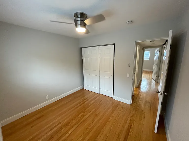 4604 Shrewsbury Ave #E — Photo 6