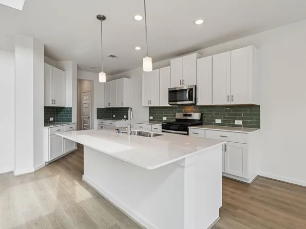 2118 Rawls Ranch Ct, Conroe, TX 77301