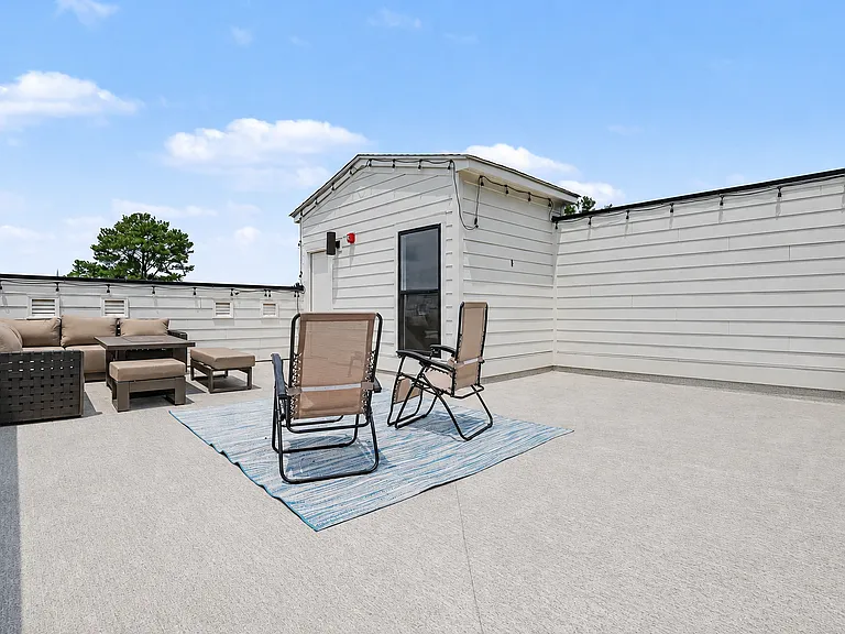109 N Franklin St #200 — Photo 26
