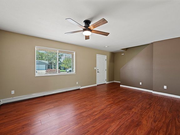 5th image of 490 1/2 Aspen Grove Dr