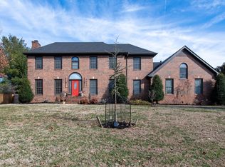 1041 Stirlingshire Dr, Hendersonville, TN 37075