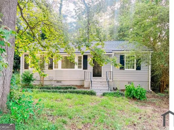 4528 Shadow Lawn Dr, Macon, GA 31210