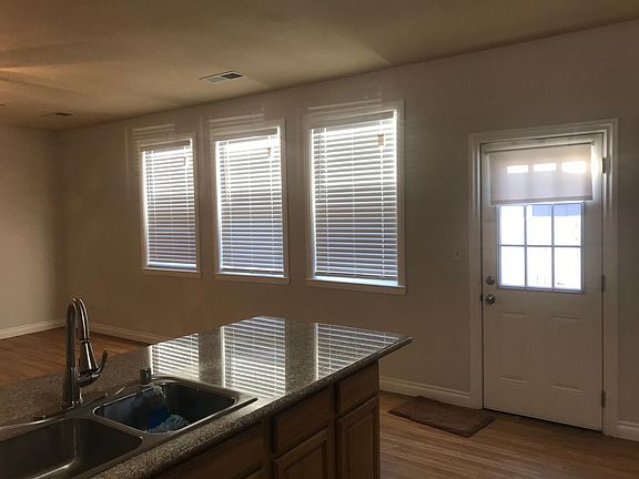 3rd image of 3936 Senate Ave