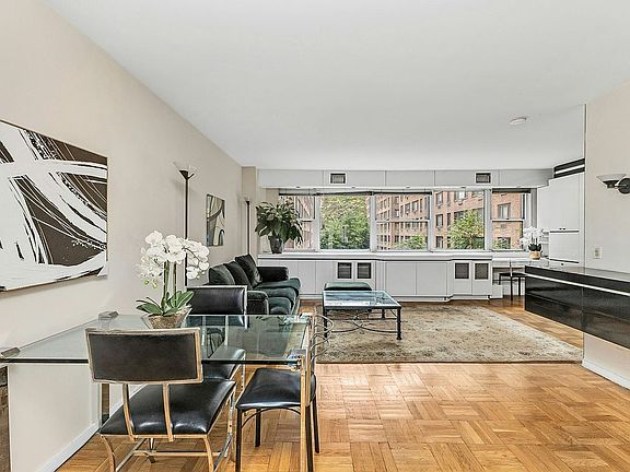 5th image of 1175 York Ave APT 6A