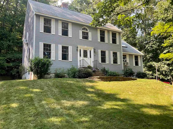 33 Oriole Road, Windham, NH 03087