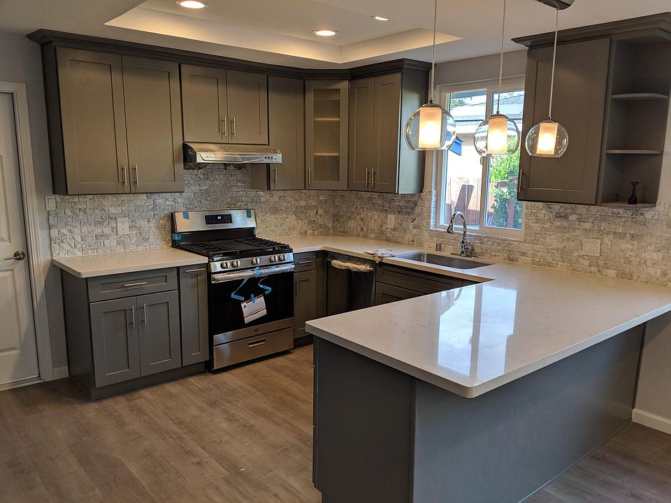 1st image of 1899 Crinan Dr