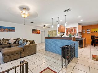 3144 NW 40th St, Lauderdale Lakes, FL 33309