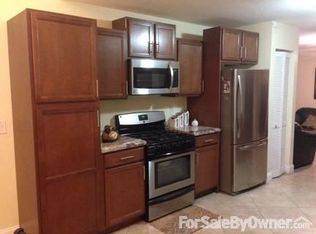 5904 Deerfield Pl, Lake Worth, FL 33463