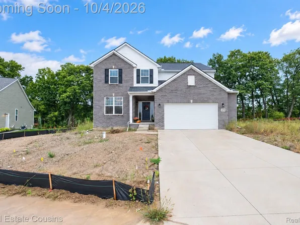 6270 Parker Dr, Linden, MI 48451