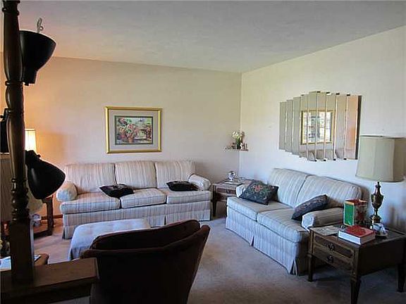 2nd image of 3780 Ryan Pl