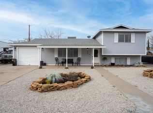 365 E Mangum Rd, Washington, UT 84780
