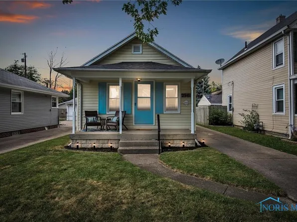 2941 111th St, Toledo, OH 43611