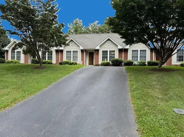 312 Cypress St, Salem, VA 24153