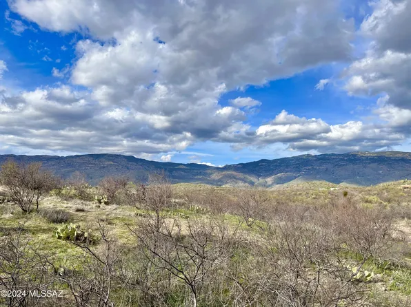 S Pistol Hill Rd, Vail, AZ 85641