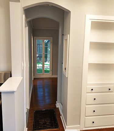 3rd image of 463 E Sacramento St #461