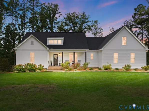 453 Knotty Mill Ln, Crewe, VA 23930