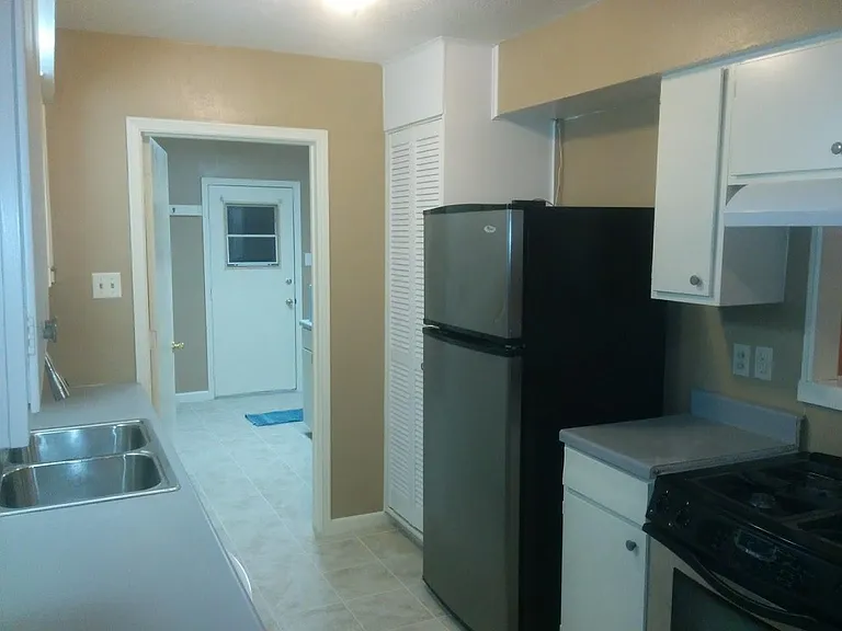 2028 Cheryl Dr — Photo 7