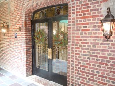 100 Pelham Rd APT 1H, New Rochelle, NY, 10805