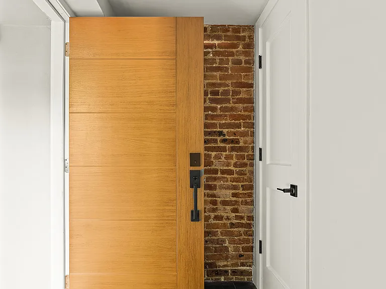 407 Adelphi St #1 — Photo 9