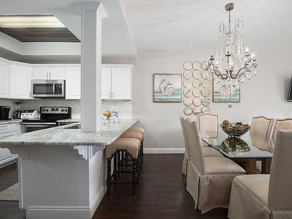 3rd image of 515 Topsl Beach Blvd APT 214