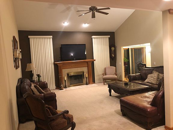 3rd image of 47430 Wycliffe Dr