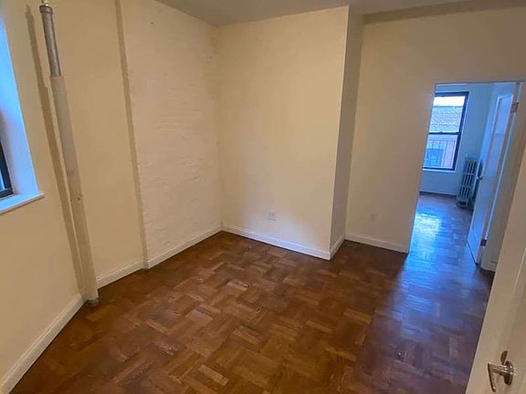 3rd image of 421 E 72nd St #5CR
