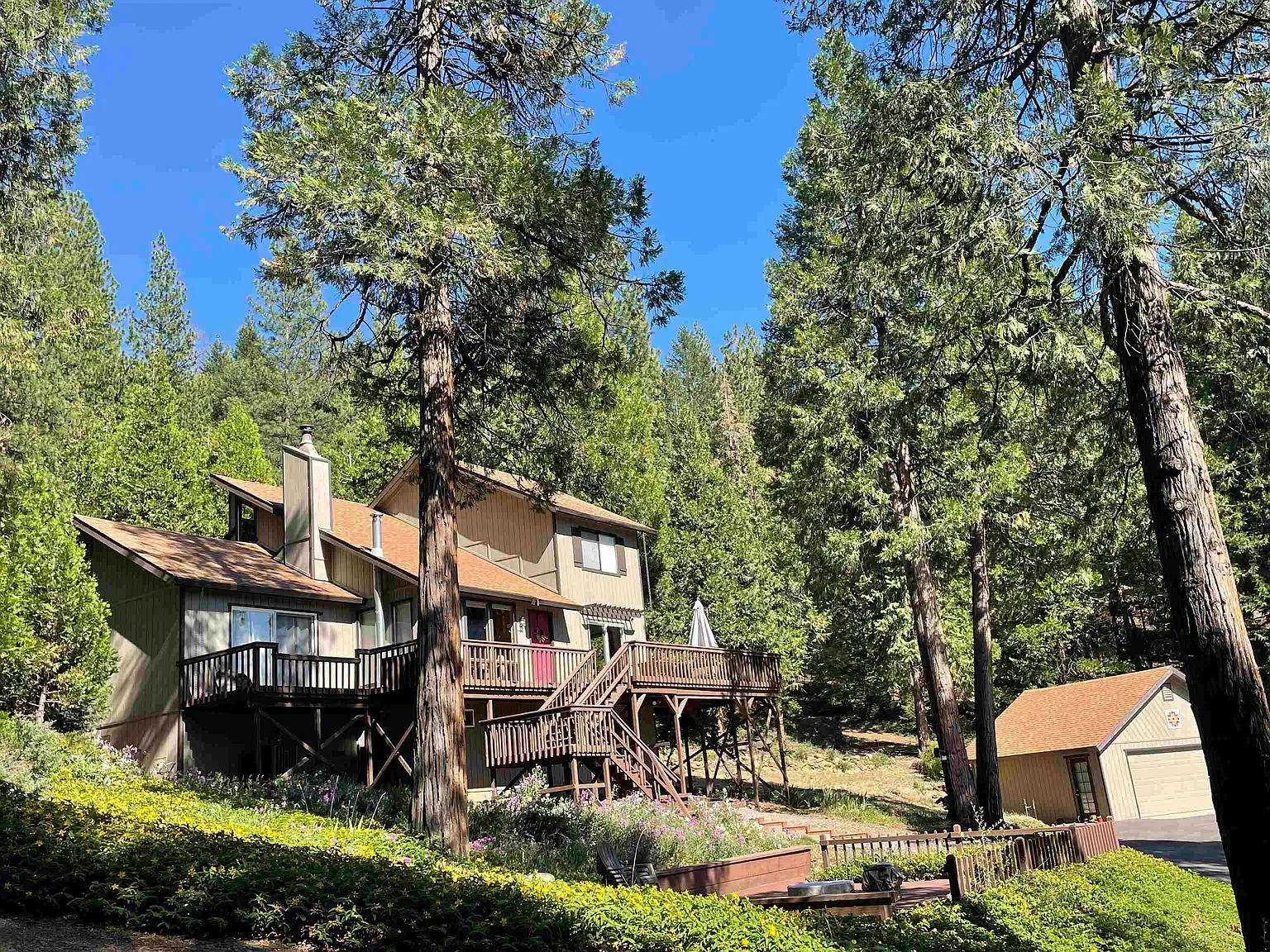 6867 Almanor Lake Estates Dr photo 1