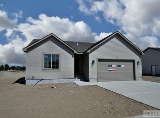 500 Fieldstone Dr, Rigby, ID 83442