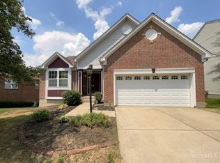 2216 Woodacre Dr, Cincinnati, OH 45231