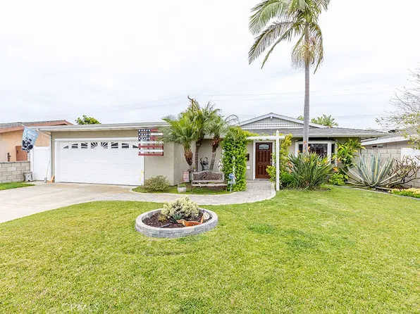 9612 Flounder Dr, Huntington Beach, CA 92646