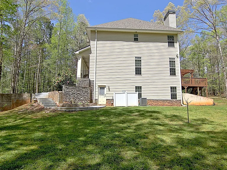 140 Foxford Run #1 — Photo 3