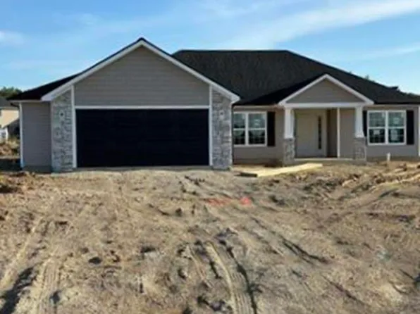 3407 Pindos Ct, Auburn, IN 46706